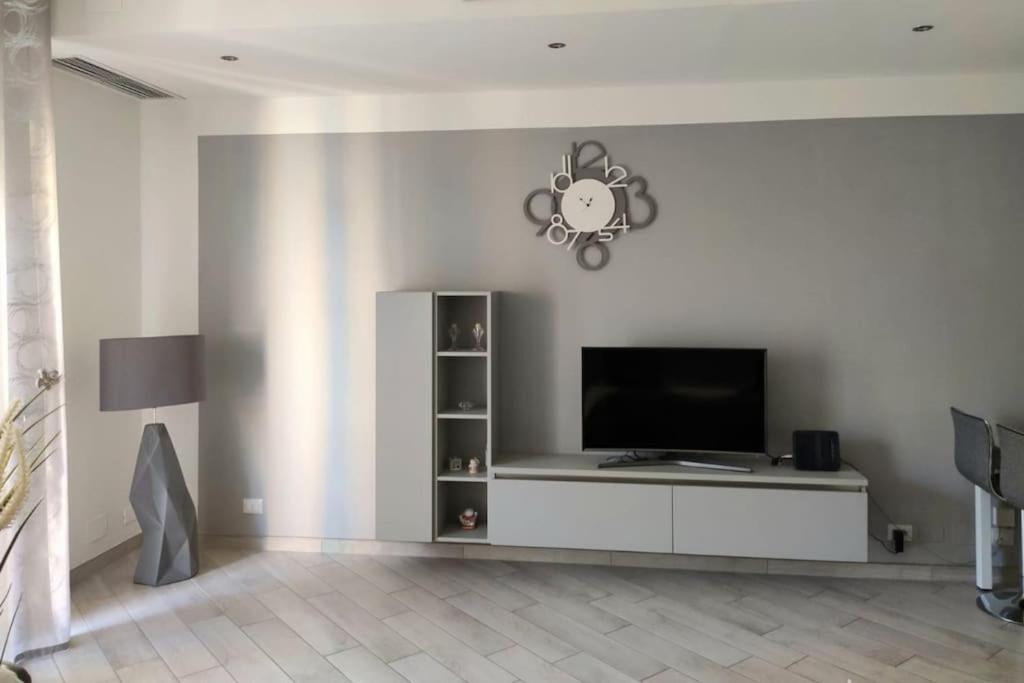 Ampio Bilocale In Zona Porta Vittoria / Corso Lodi Apartment Milano Exterior foto